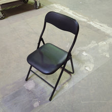 Charger l&#39;image dans la galerie, Chaise 4 pieds pliable
